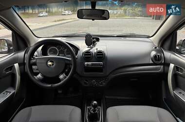 Седан Chevrolet Aveo 2008 в  фото 8 Седан Chevrolet Aveo 2008 в