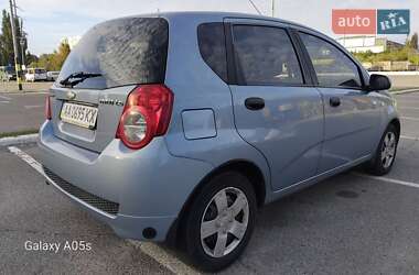 Хетчбек Chevrolet Aveo 2011 в  фото 3 Хетчбек Chevrolet Aveo 2011 в