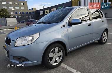 Хетчбек Chevrolet Aveo 2011 в Києві