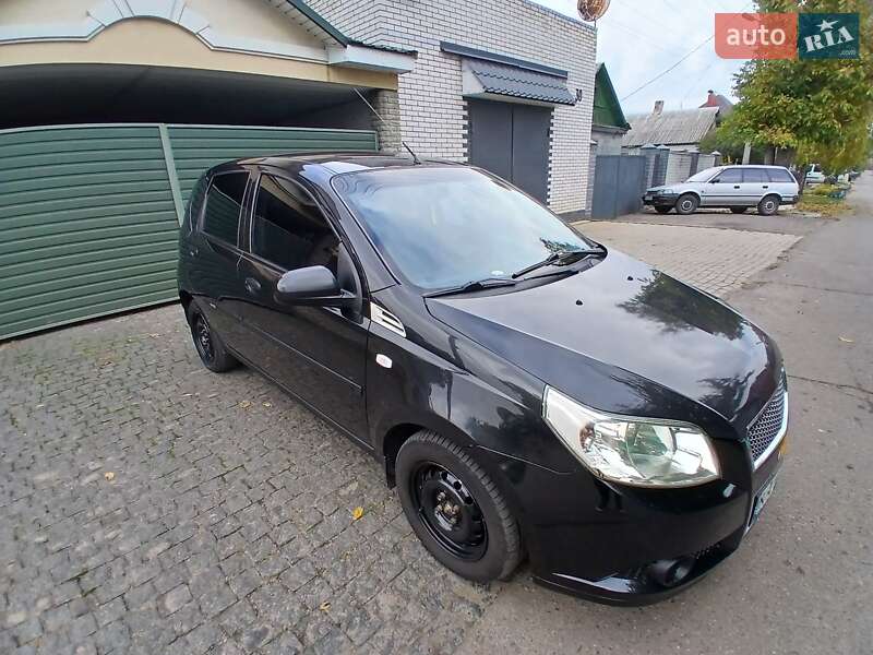 Хэтчбек Chevrolet Aveo 2011 в Черкассах фото 2 Хэтчбек Chevrolet Aveo 2011 в Черкассах