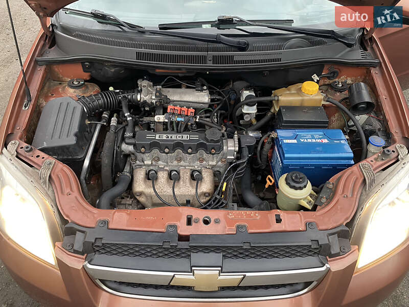 Седан Chevrolet Aveo 2011 в Софіївській Борщагівці