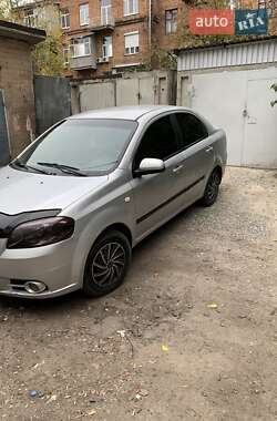 Седан Chevrolet Aveo 2008 в  фото 2 Седан Chevrolet Aveo 2008 в