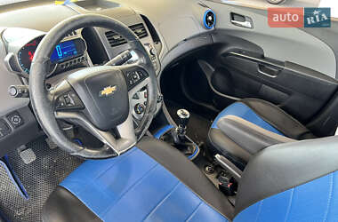 Седан Chevrolet Aveo 2012 в 