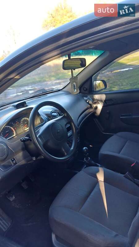 Седан Chevrolet Aveo 2007 в Дубровице фото 2 Седан Chevrolet Aveo 2007 в Дубровице