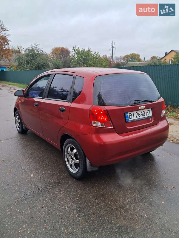 Хэтчбек Chevrolet Aveo 2005 в Полтаве
