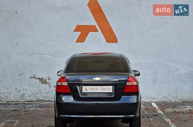 Седан Chevrolet Aveo 2011 в 
