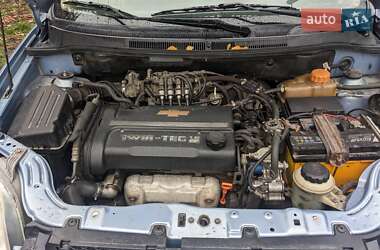 Седан Chevrolet Aveo 2008 в Зенькове