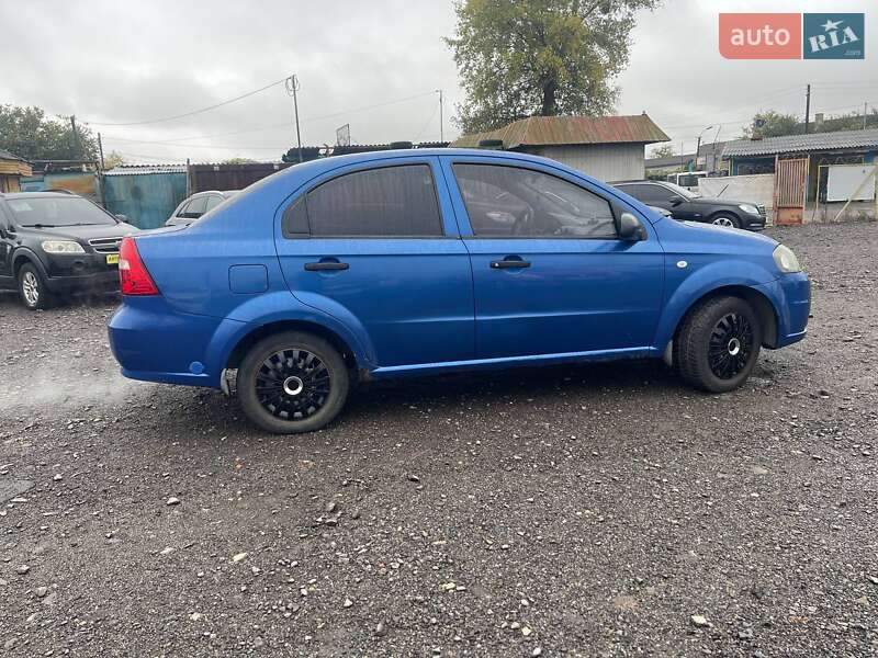 Седан Chevrolet Aveo 2006 в Ужгороді фото 3 Седан Chevrolet Aveo 2006 в Ужгороді