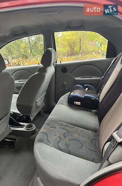 Седан Chevrolet Aveo 2005 в 