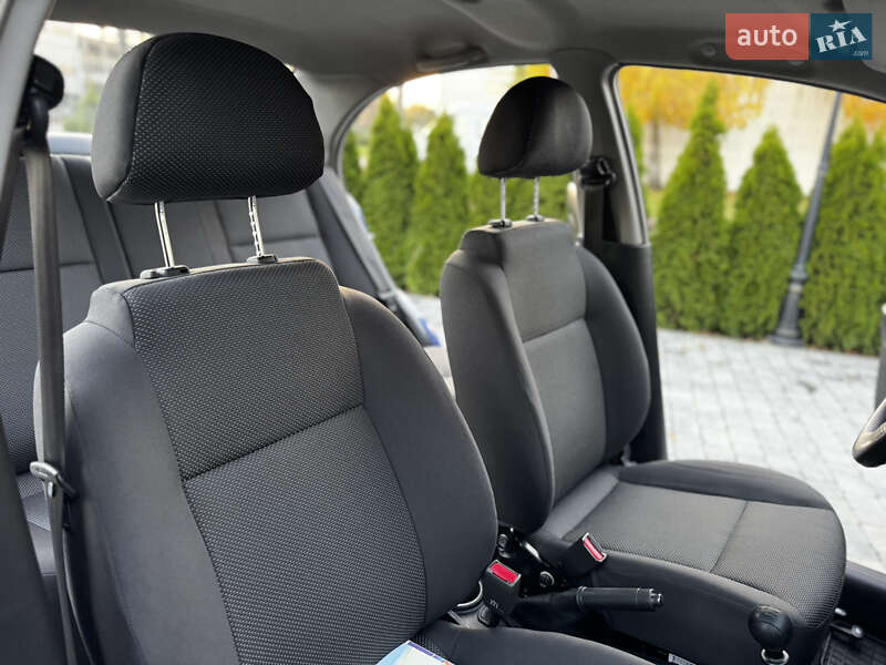 Седан Chevrolet Aveo 2008 в Виннице