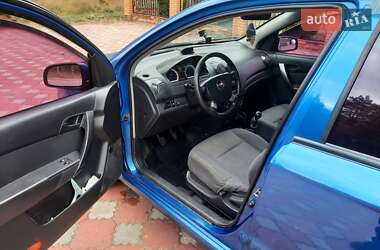 Седан Chevrolet Aveo 2006 в  фото 9 Седан Chevrolet Aveo 2006 в