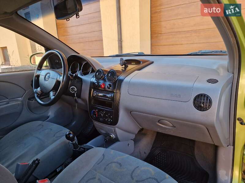 Седан Chevrolet Aveo 2004 в Стрию фото 11 Седан Chevrolet Aveo 2004 в Стрию