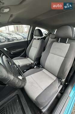 Хетчбек Chevrolet Aveo 2008 в  фото 15 Хетчбек Chevrolet Aveo 2008 в