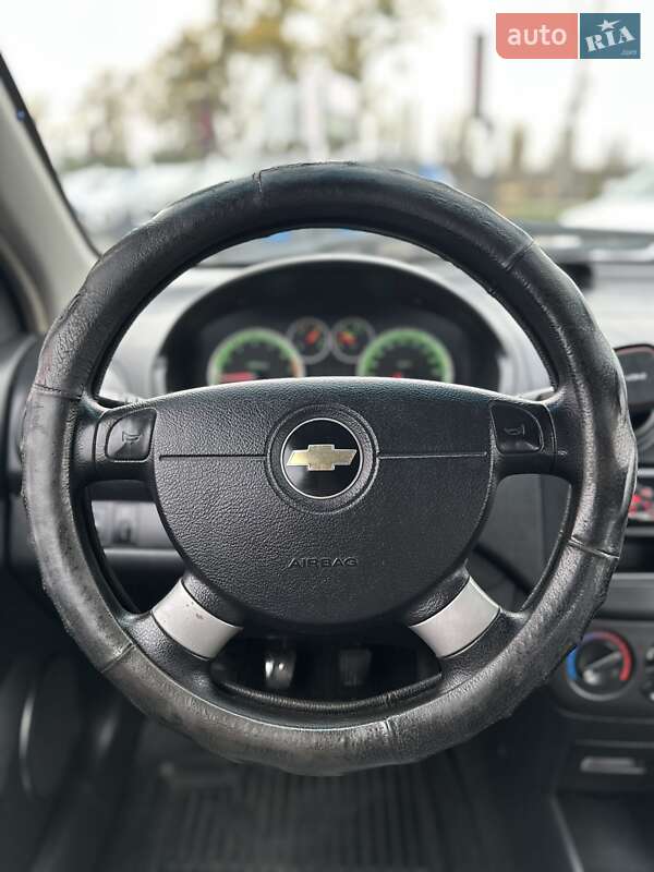 Хетчбек Chevrolet Aveo 2008 в Білогородці