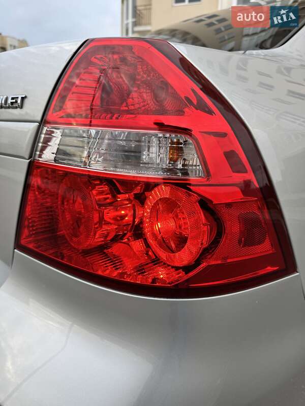 Седан Chevrolet Aveo 2007 в Миколаєві