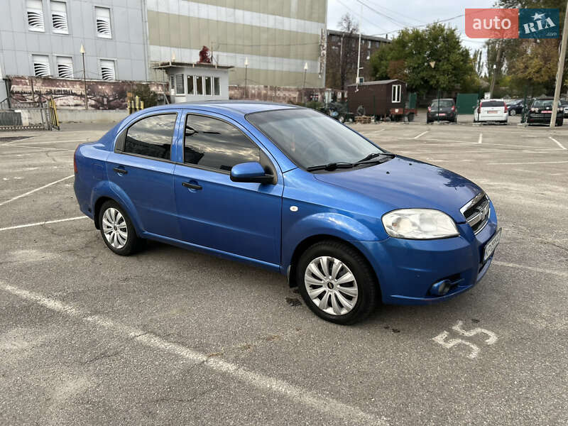 Седан Chevrolet Aveo 2007 в Запоріжжі