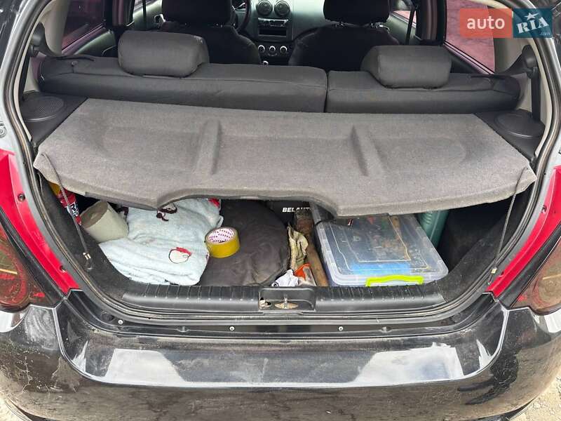 Хетчбек Chevrolet Aveo 2008 в Дніпрі