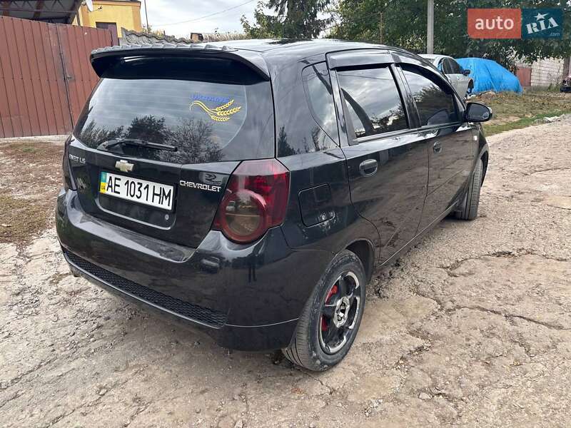 Хетчбек Chevrolet Aveo 2008 в Дніпрі