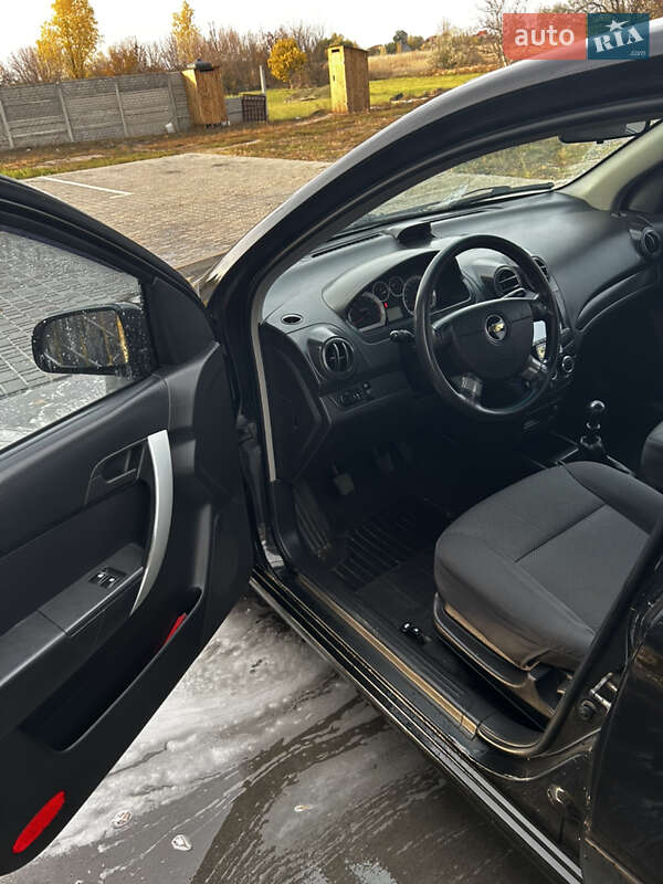 Седан Chevrolet Aveo 2008 в Павлограді