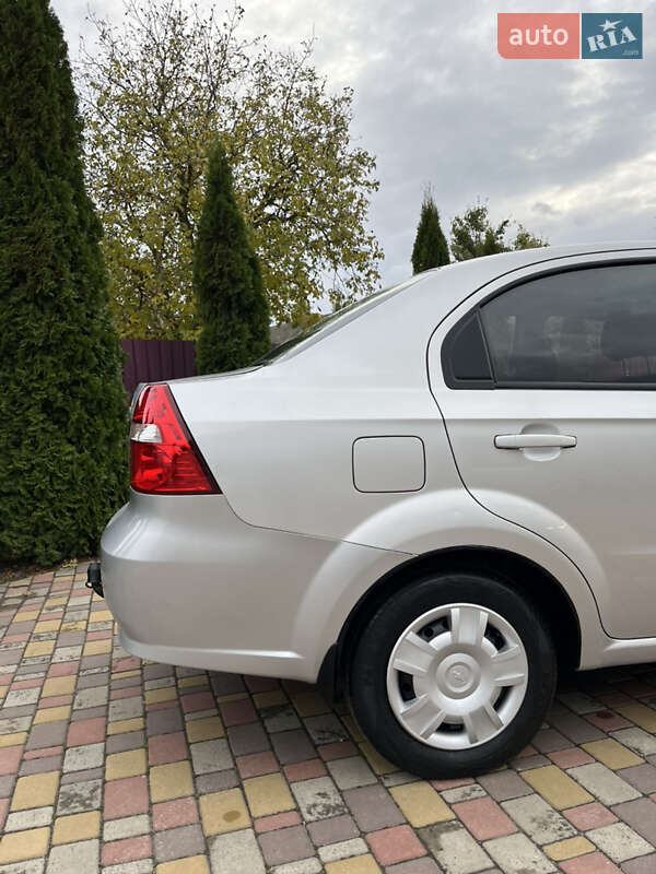 Седан Chevrolet Aveo 2008 в Хороле фото 5 Седан Chevrolet Aveo 2008 в Хороле