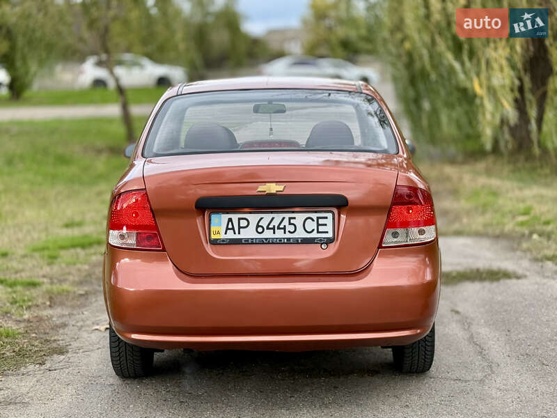 Седан Chevrolet Aveo 2005 в Николаеве фото 6 Седан Chevrolet Aveo 2005 в Николаеве