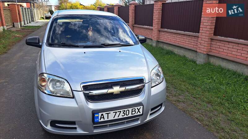Седан Chevrolet Aveo 2008 в Івано-Франківську