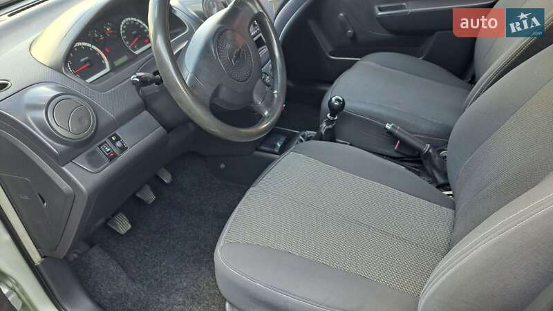 Седан Chevrolet Aveo 2008 в Івано-Франківську