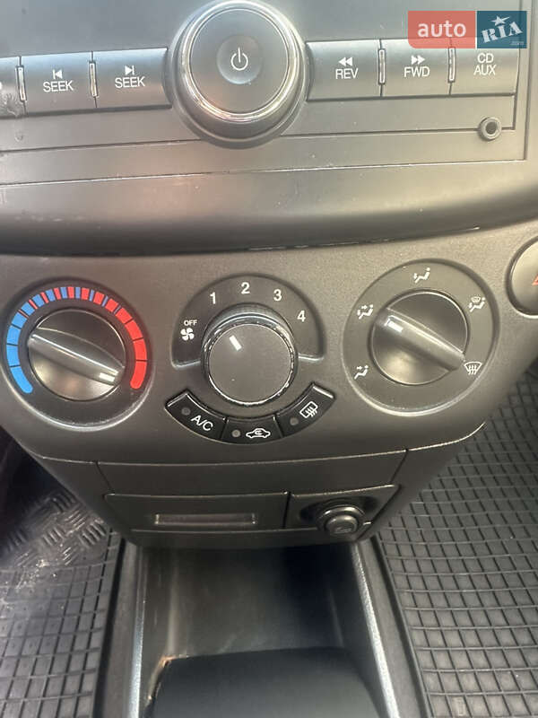 Седан Chevrolet Aveo 2008 в Житомирі