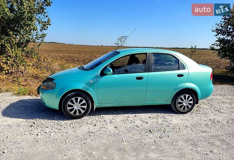 Седан Chevrolet Aveo 2005 в Запорожье фото 3 Седан Chevrolet Aveo 2005 в Запорожье