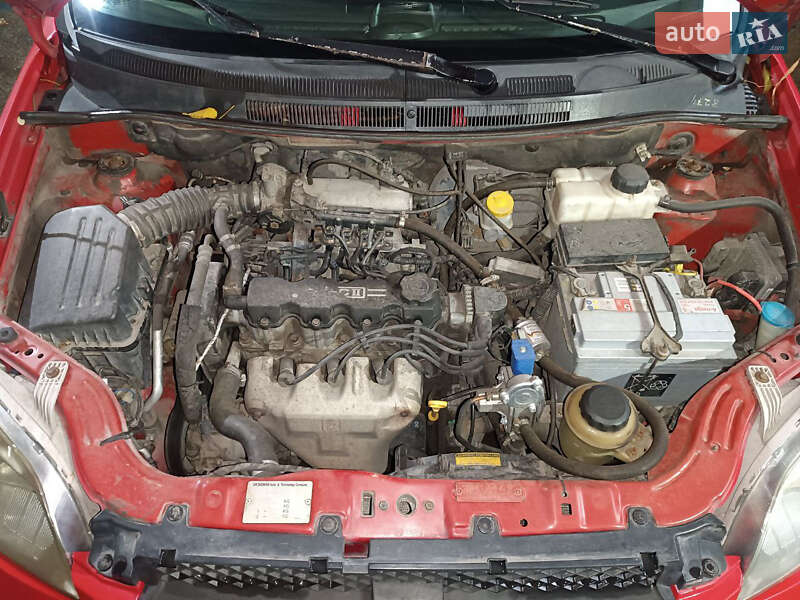 Седан Chevrolet Aveo 2006 в Запорожье фото 15 Седан Chevrolet Aveo 2006 в Запорожье