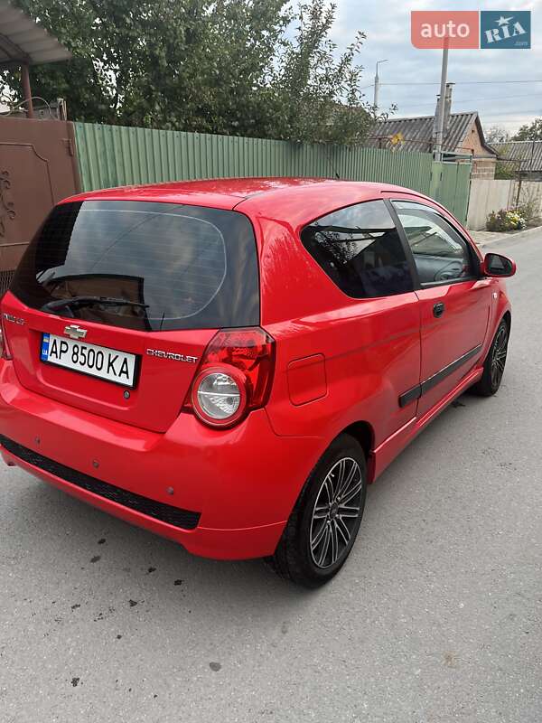 Хетчбек Chevrolet Aveo 2008 в Запоріжжі
