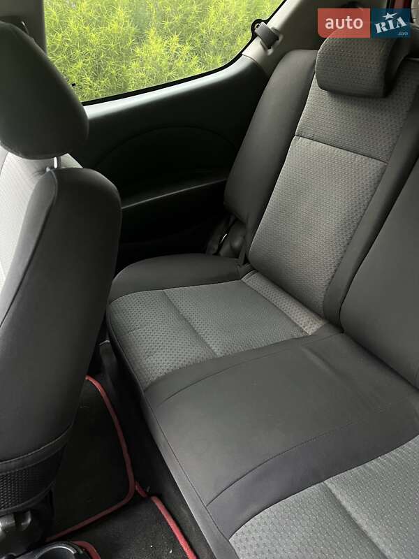 Хетчбек Chevrolet Aveo 2008 в Запоріжжі