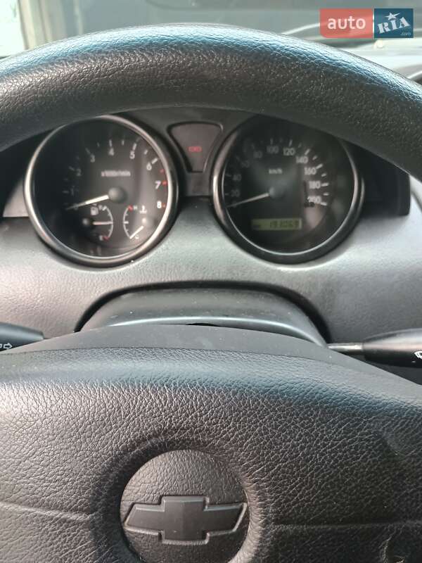 Седан Chevrolet Aveo 2005 в Павлограде фото 2 Седан Chevrolet Aveo 2005 в Павлограде
