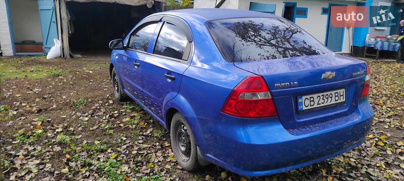 Седан Chevrolet Aveo 2008 в Прилуках