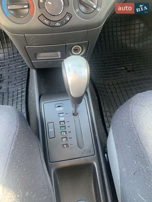 Хэтчбек Chevrolet Aveo 2011 в Запорожье фото 19 Хэтчбек Chevrolet Aveo 2011 в Запорожье