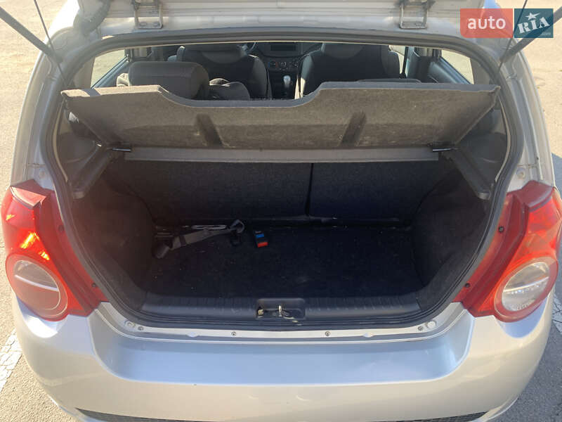 Хэтчбек Chevrolet Aveo 2011 в Запорожье фото 21 Хэтчбек Chevrolet Aveo 2011 в Запорожье