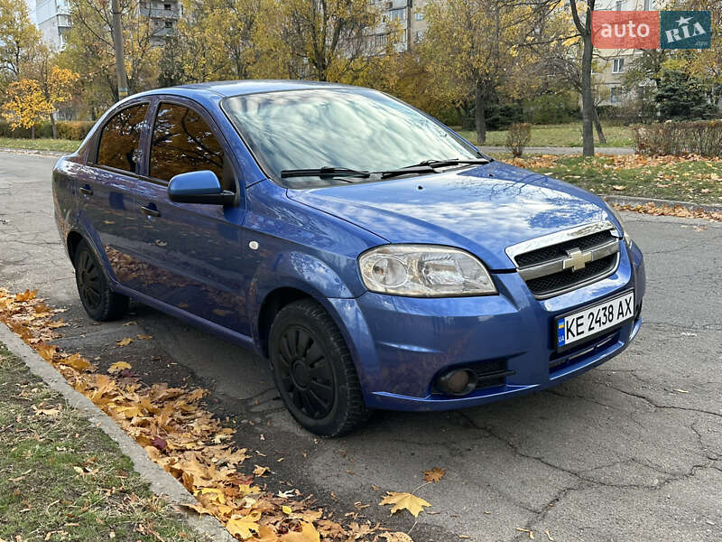 Седан Chevrolet Aveo 2007 в Каменском
