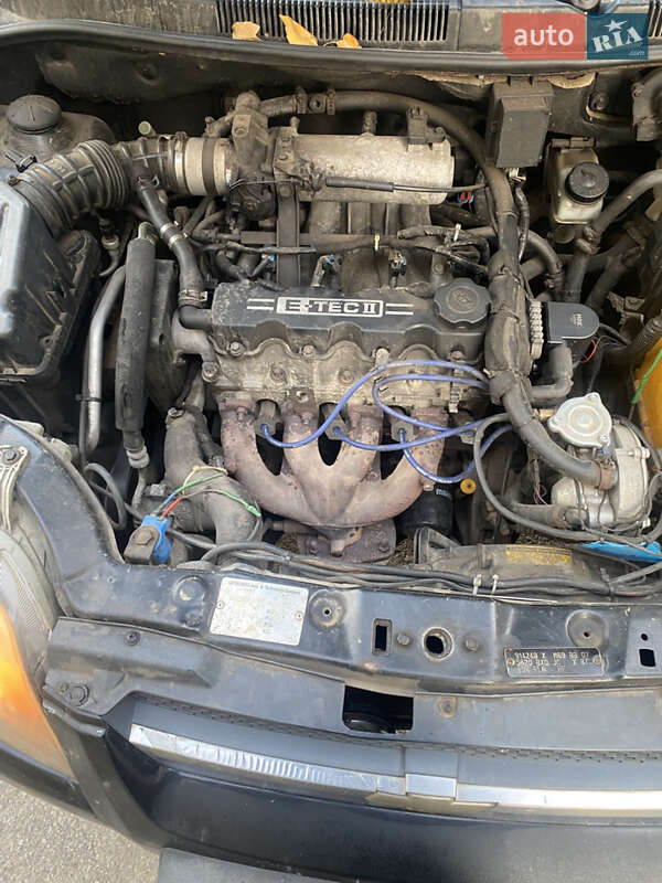 Седан Chevrolet Aveo 2006 в Днепре