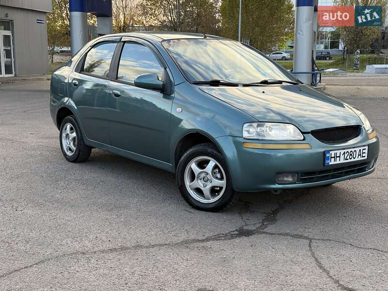 Седан Chevrolet Aveo 2005 в Николаеве фото 2 Седан Chevrolet Aveo 2005 в Николаеве