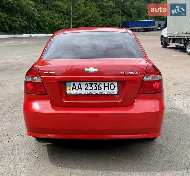 Седан Chevrolet Aveo 2008 в Киеве