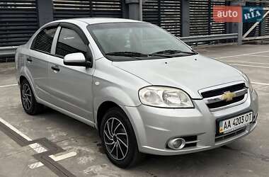 Седан Chevrolet Aveo 2007 в Киеве