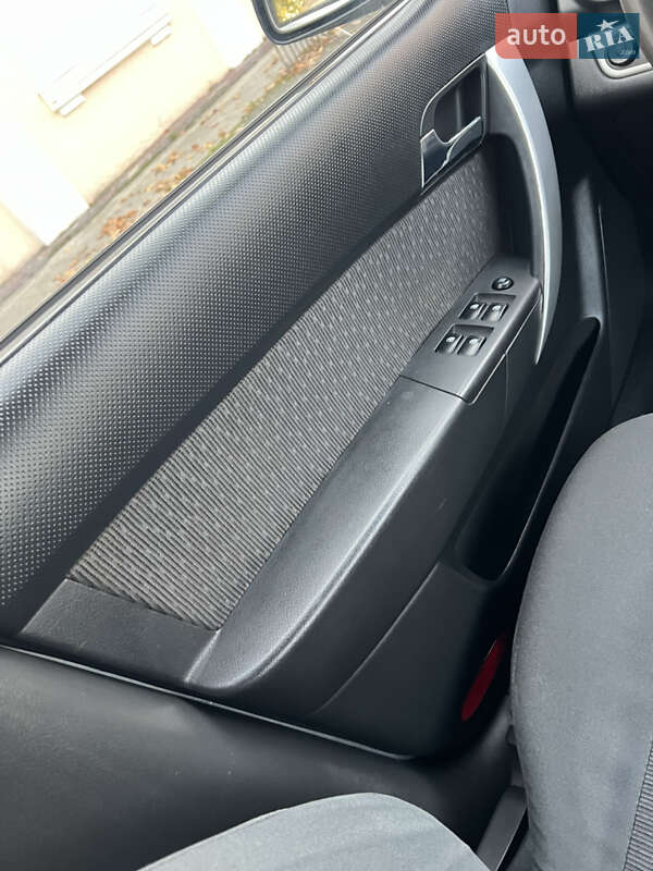 Седан Chevrolet Aveo 2011 в Апостолово