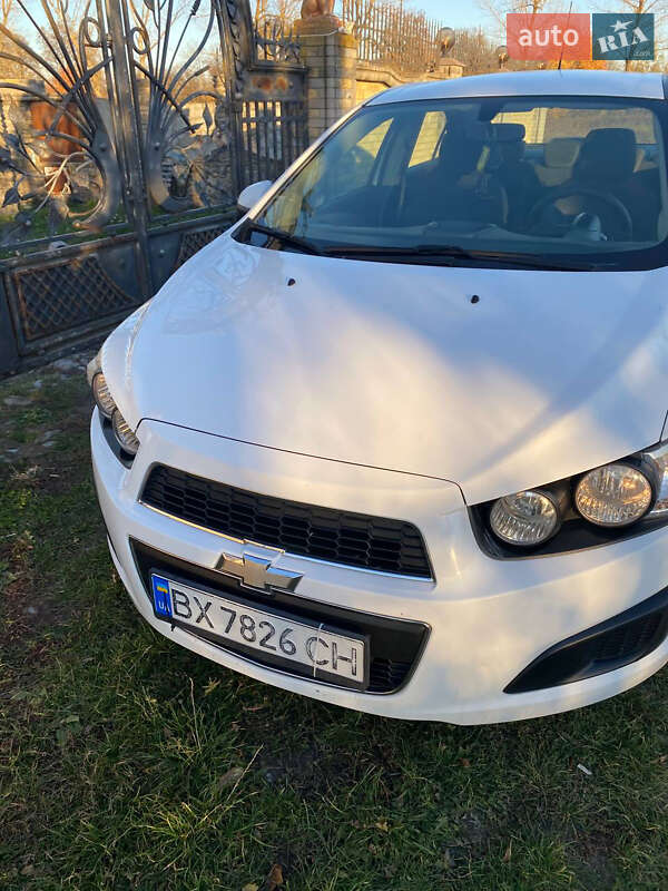 Седан Chevrolet Aveo 2012 в Кам'янець-Подільському фото 2 Седан Chevrolet Aveo 2012 в Кам'янець-Подільському