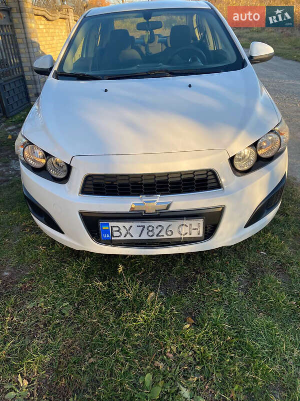 Седан Chevrolet Aveo 2012 в Кам'янець-Подільському фото 4 Седан Chevrolet Aveo 2012 в Кам'янець-Подільському