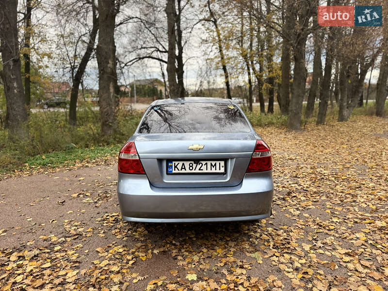 Седан Chevrolet Aveo 2006 в Василькове