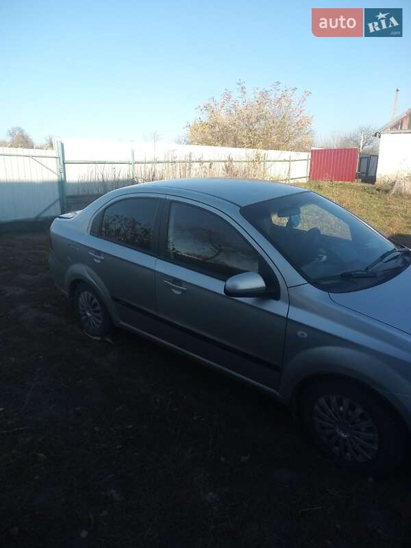 Седан Chevrolet Aveo 2008 в Смолином