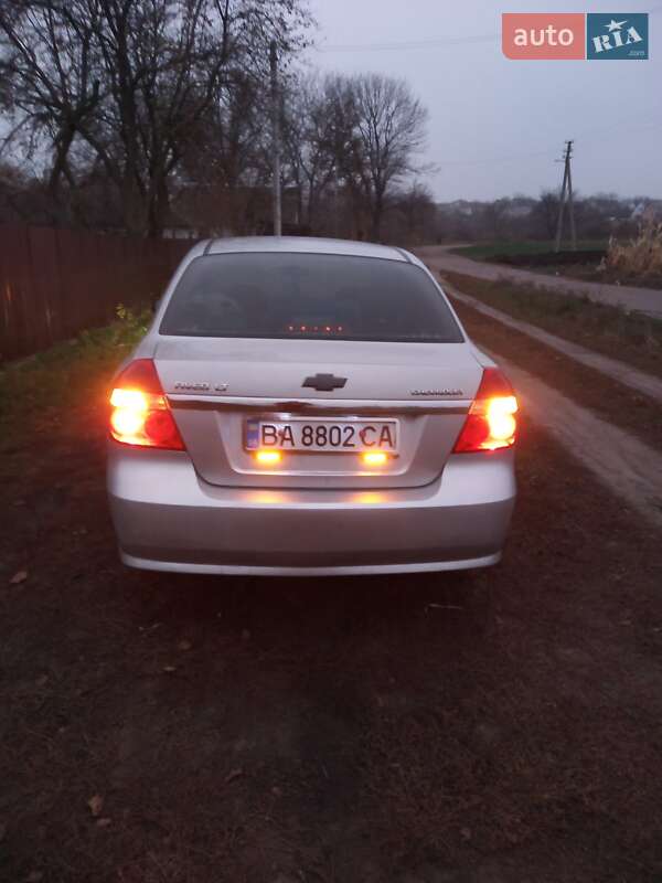 Седан Chevrolet Aveo 2008 в Смолином