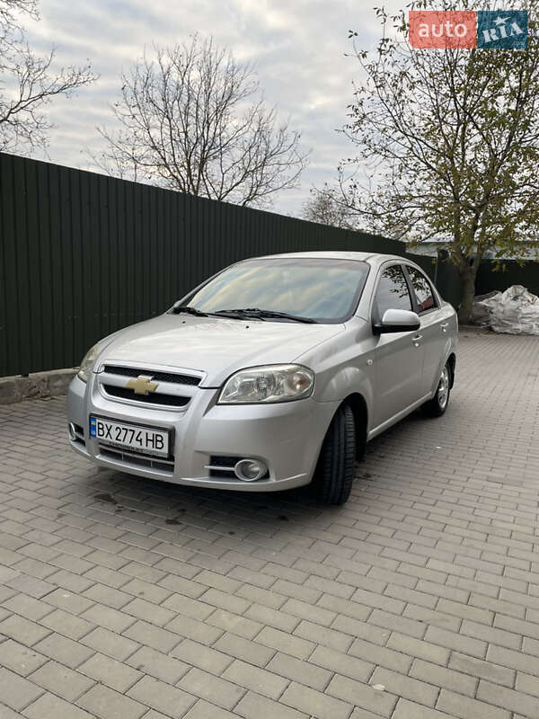 Седан Chevrolet Aveo 2007 в Полонном