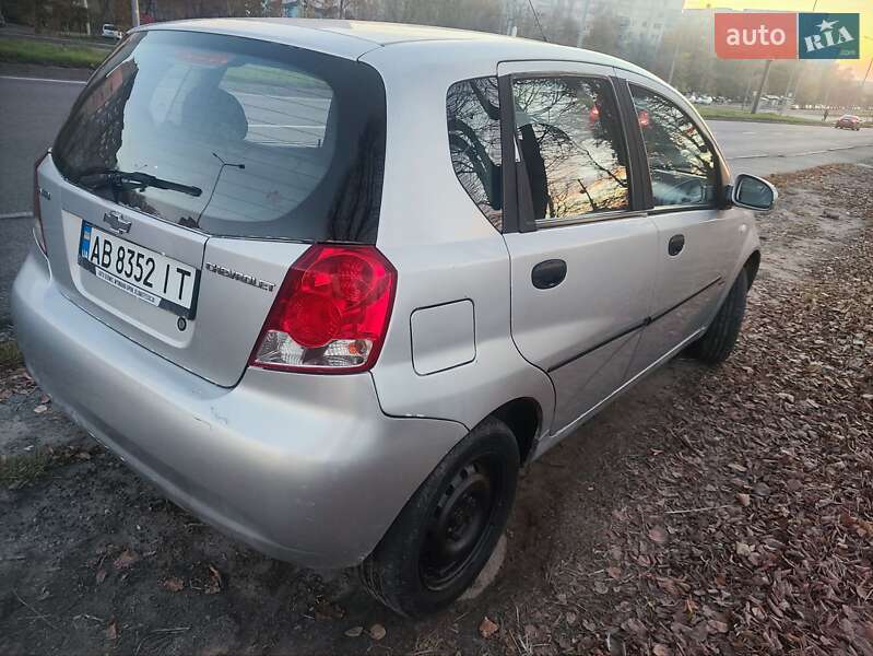 Хэтчбек Chevrolet Aveo 2005 в Виннице