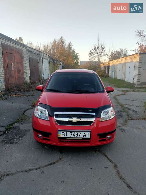 Седан Chevrolet Aveo 2008 в Кременчуге